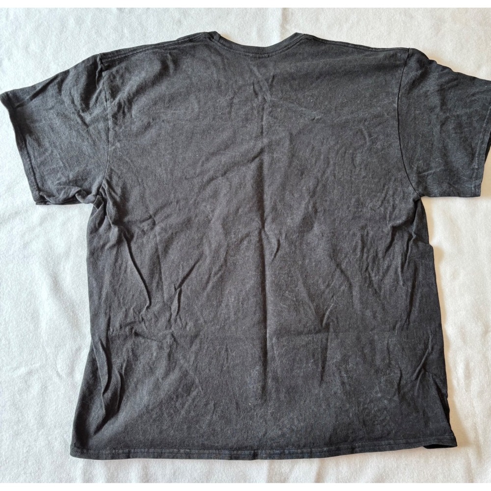Lot of 2 Budweiser and Jack Daniels T-Shirts Mens XL Cream Black Distressed - Picture 11 of 12